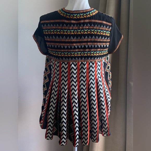 RANNA GILL ANTHROPOLOGIE EMBROIDERED TOP - Picture 4 of 6